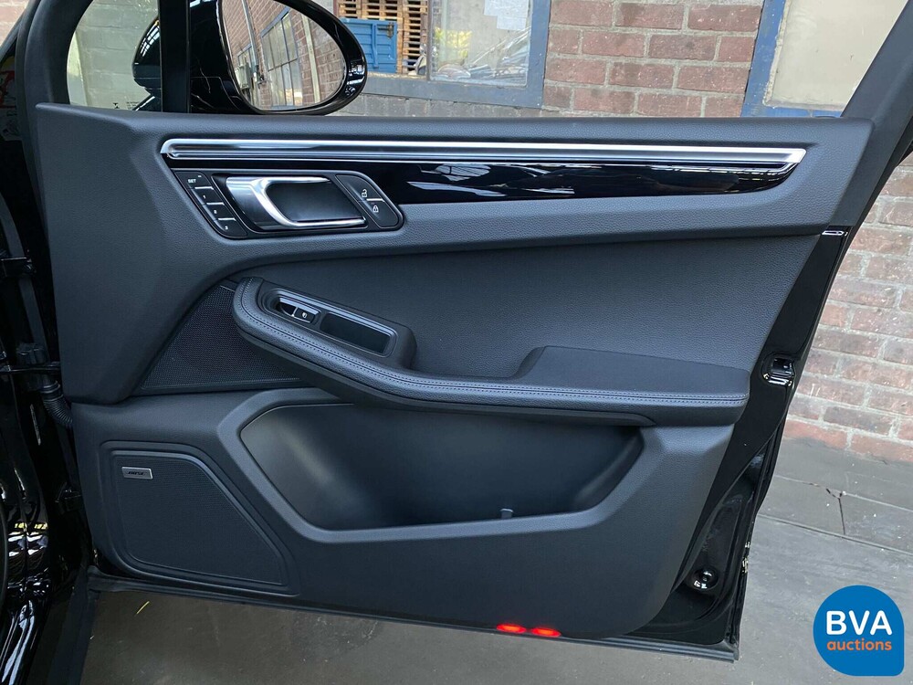 Porsche Macan S2.9 380 PS Modelljahr 2022.
