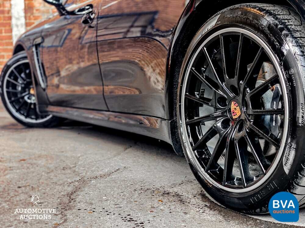 Porsche Panamera 3.6 V6 SportChrono Executive 310 PS 2013, KV-889-L.
