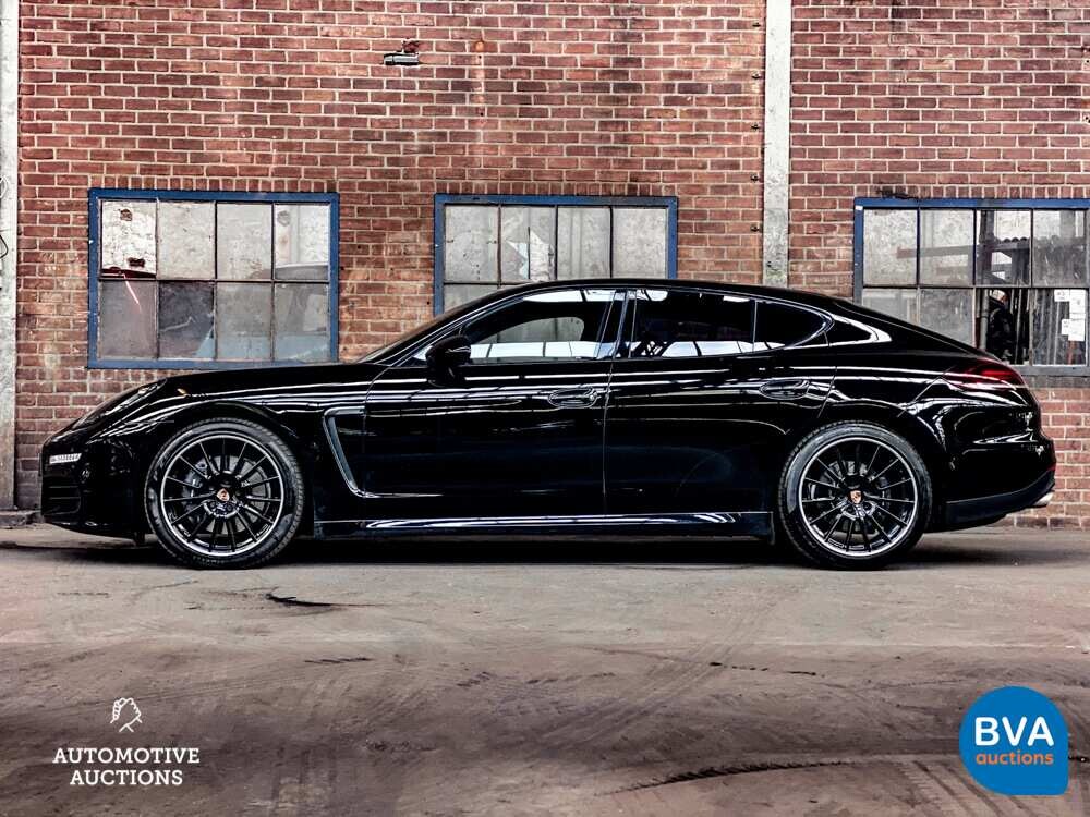 Porsche Panamera 3.6 V6 SportChrono Executive 310 PS 2013, KV-889-L.