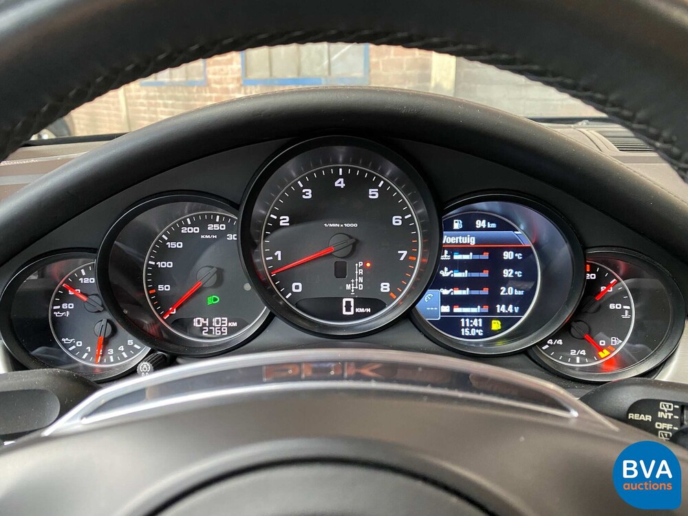 Porsche Panamera 3.6 V6 SportChrono Executive 310 PS 2013, KV-889-L.
