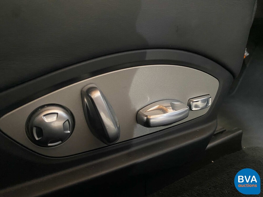 Porsche Panamera 3.6 V6 SportChrono Executive 310 PS 2013, KV-889-L.