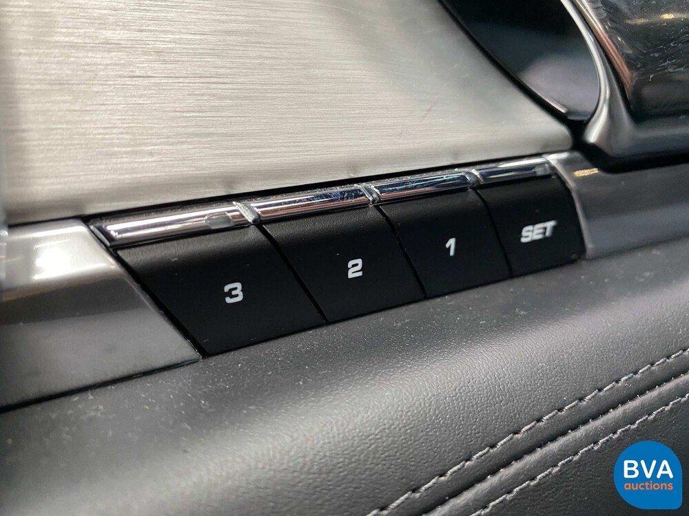 Porsche Panamera 3.6 V6 SportChrono Executive 310 PS 2013, KV-889-L.