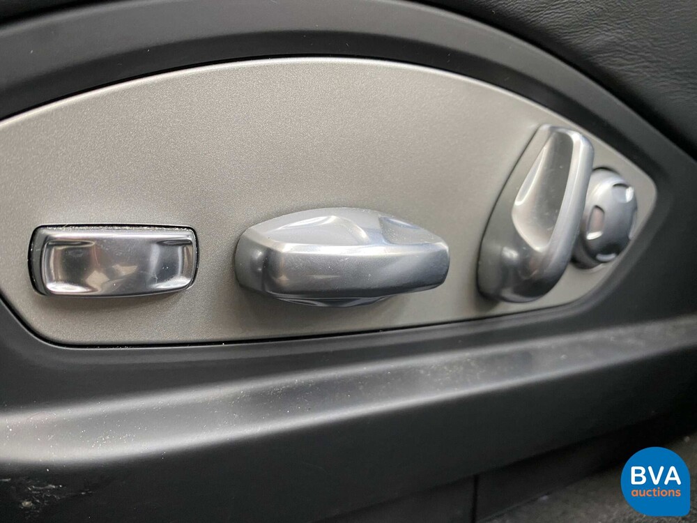 Porsche Panamera 3.6 V6 SportChrono Executive 310 PS 2013, KV-889-L.