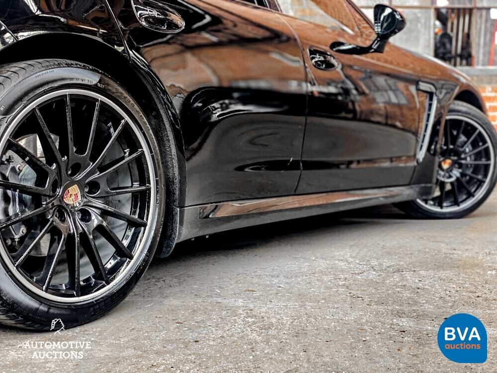 Porsche Panamera 3.6 V6 SportChrono Executive 310 PS 2013, KV-889-L.