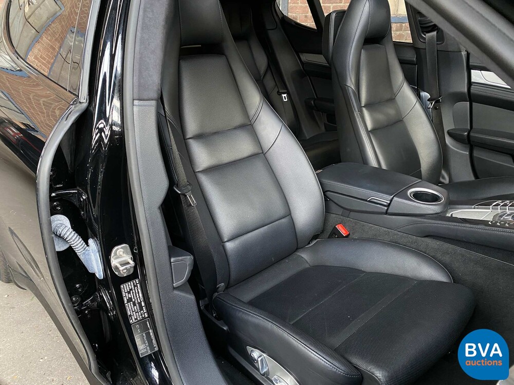 Porsche Panamera 3.6 V6 SportChrono Executive 310 PS 2013, KV-889-L.