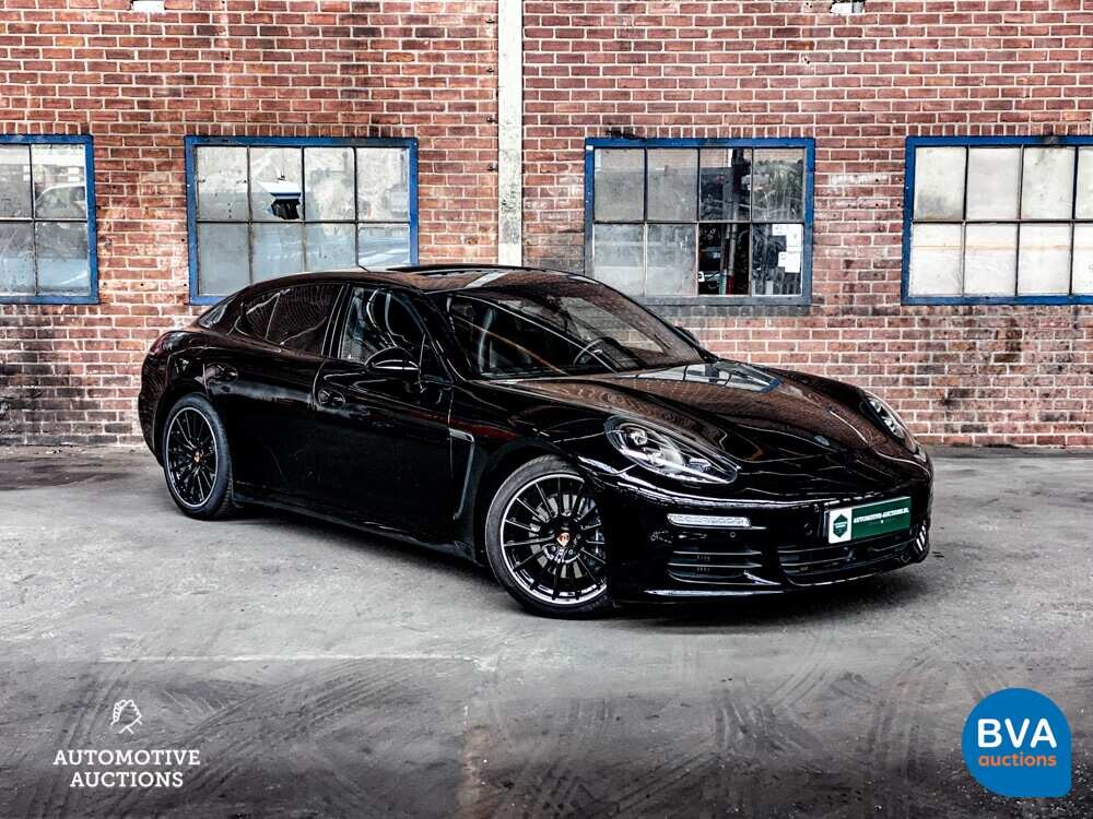 Porsche Panamera 3.6 V6 SportChrono Executive 310 PS 2013, KV-889-L.