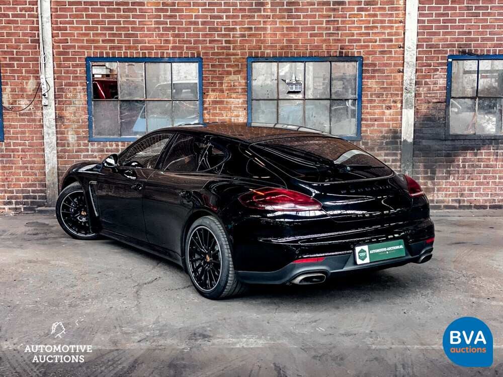 Porsche Panamera 3.6 V6 SportChrono Executive 310 PS 2013, KV-889-L.