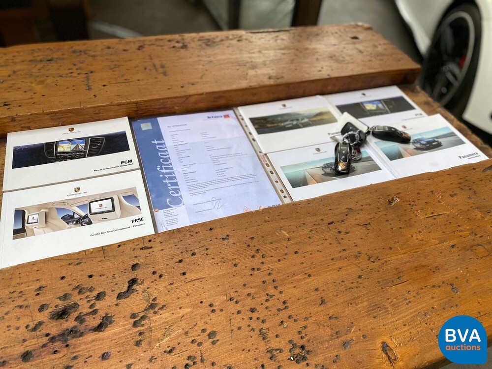 Porsche Panamera 3.6 V6 SportChrono Executive 310 PS 2013, KV-889-L.