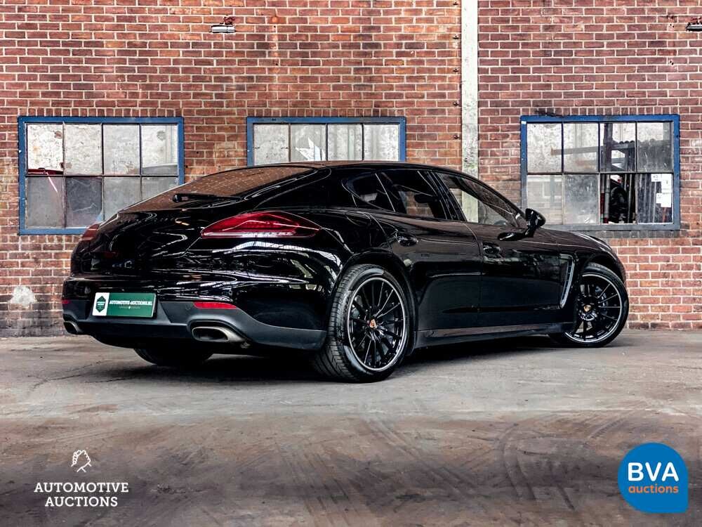 Porsche Panamera 3.6 V6 SportChrono Executive 310 PS 2013, KV-889-L.