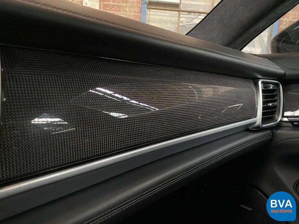 Porsche Panamera 4.8 Turbo S SportChrono 551 PS 2011, XJ-976-R.