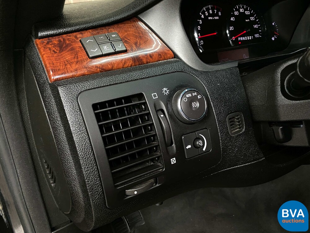 Cadillac DTS4.6 V8 280 PS 2007.