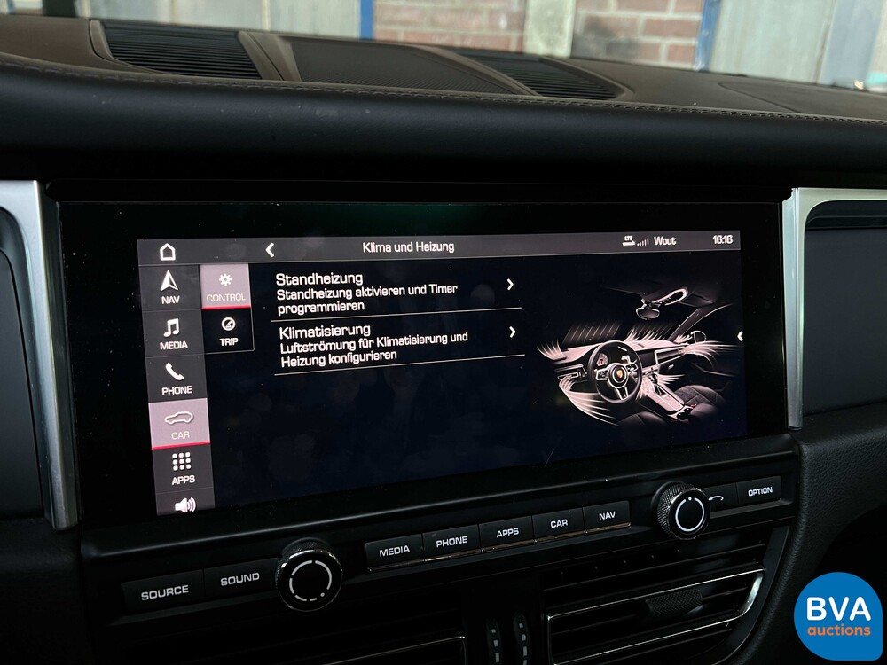 Porsche Macan 2.0 231PS 2019.