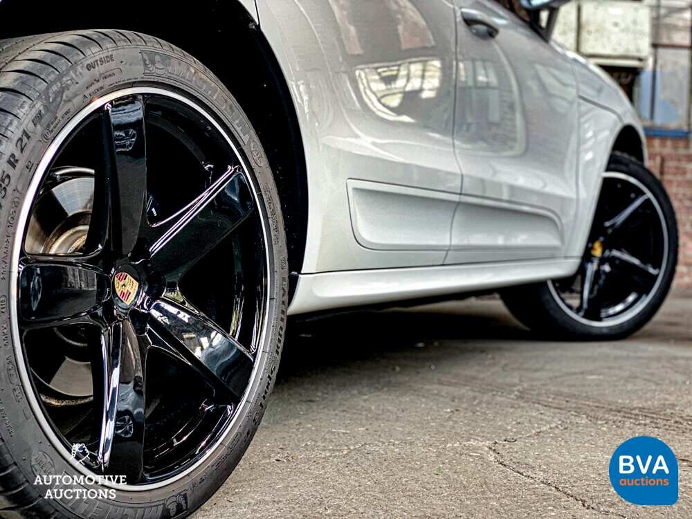 Porsche Macan 2.0 231PS 2019.