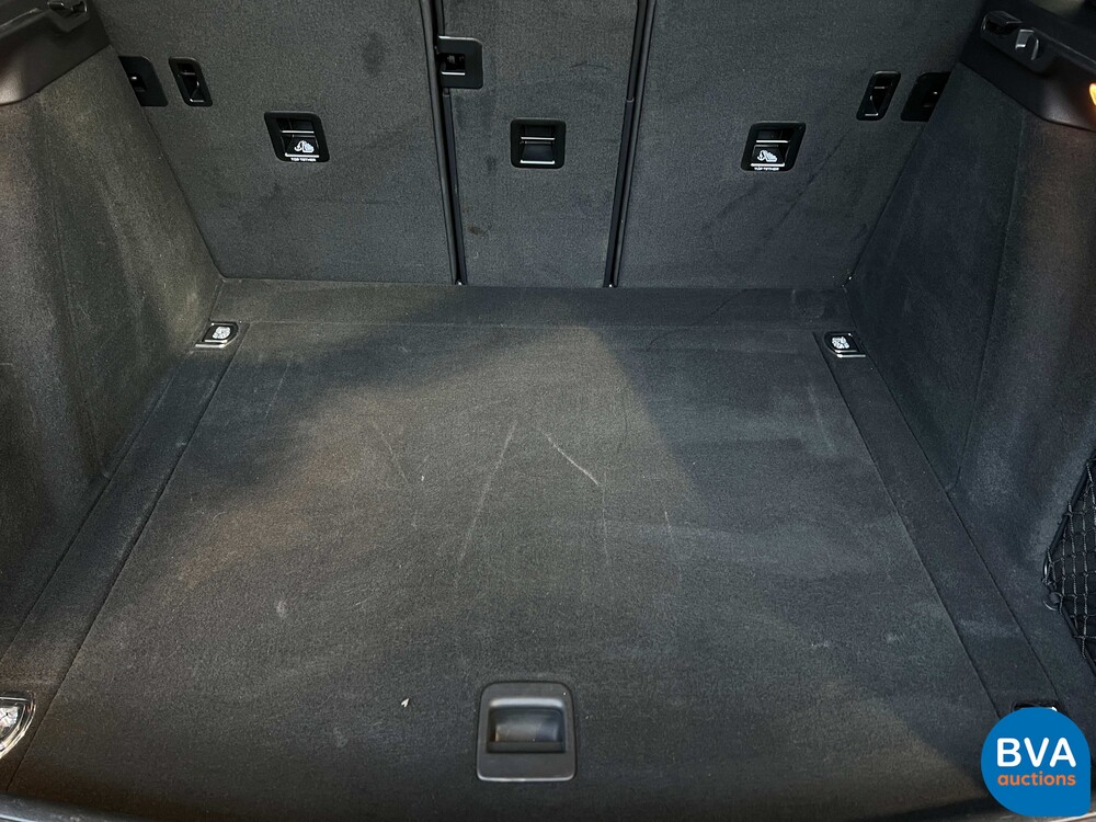 Porsche Macan 2.0 231PS 2019.