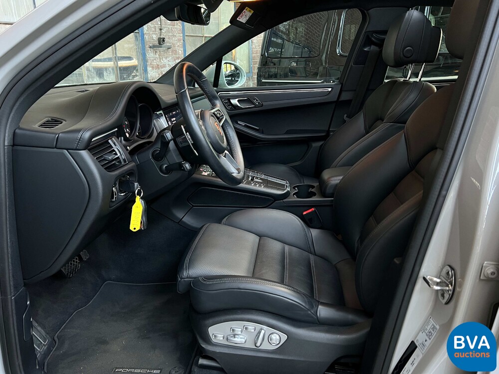 Porsche Macan 2.0 231PS 2019.