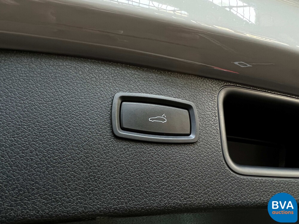 Porsche Macan 2.0 231PS 2019.