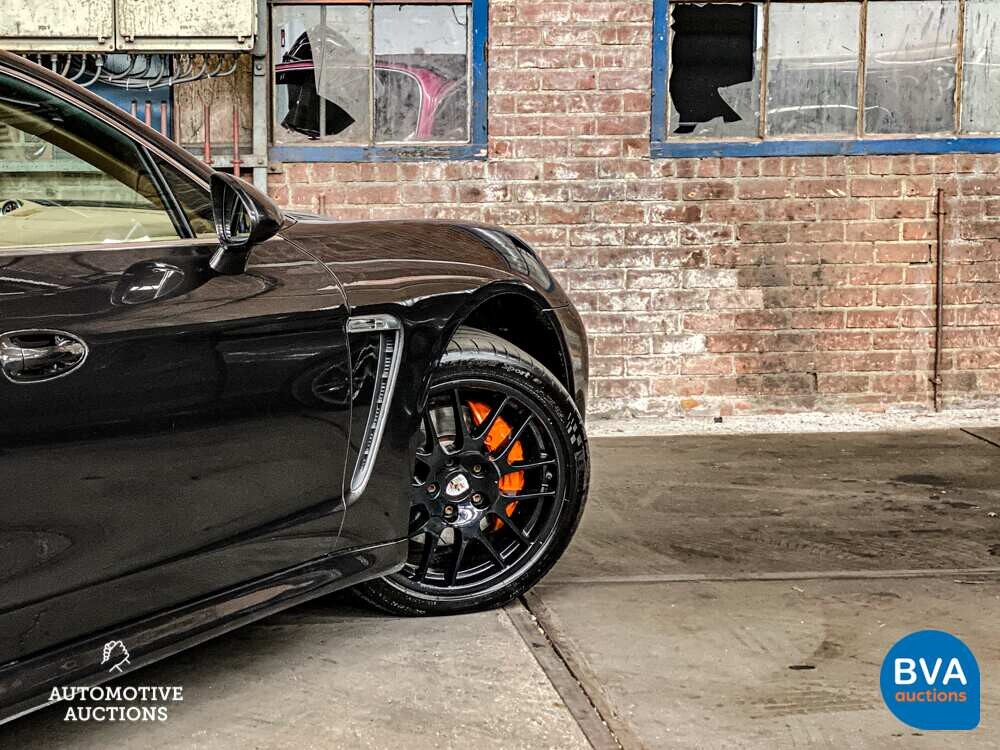 Porsche Panamera 4s 4.8 V8 400hp 2009.