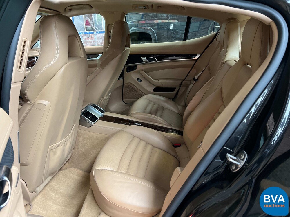 Porsche Panamera 4s 4.8 V8 400hp 2009.