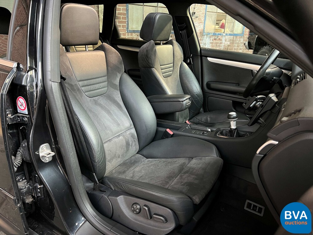 Audi S4 Avant 4.2 V8 Quattro Pro-Line 344 PS 2004, JZ-897-D.