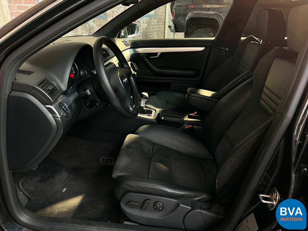 Audi S4 Avant 4.2 V8 Quattro Pro-Line 344 PS 2004, JZ-897-D.