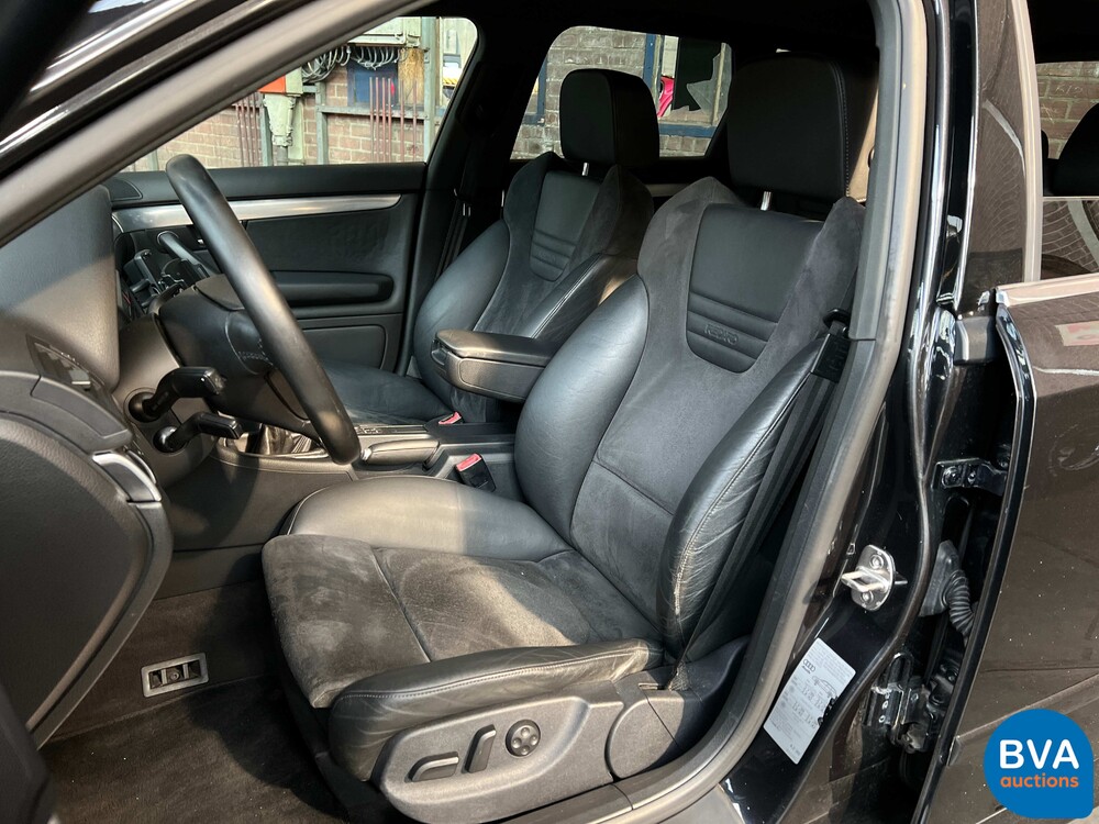 Audi S4 Avant 4.2 V8 Quattro Pro-Line 344 PS 2004, JZ-897-D.