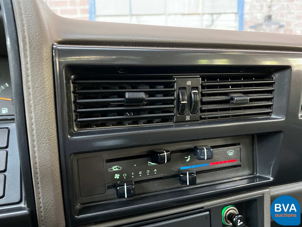 Nissan Lorbeer 2.4. SLX 128PS 1987 -Org. NL-, SF-81-US.