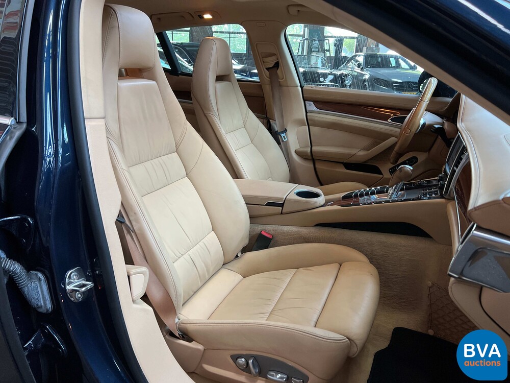 Porsche Panamera 4s 4.8 V8 SportChrono 400 PS 2010.