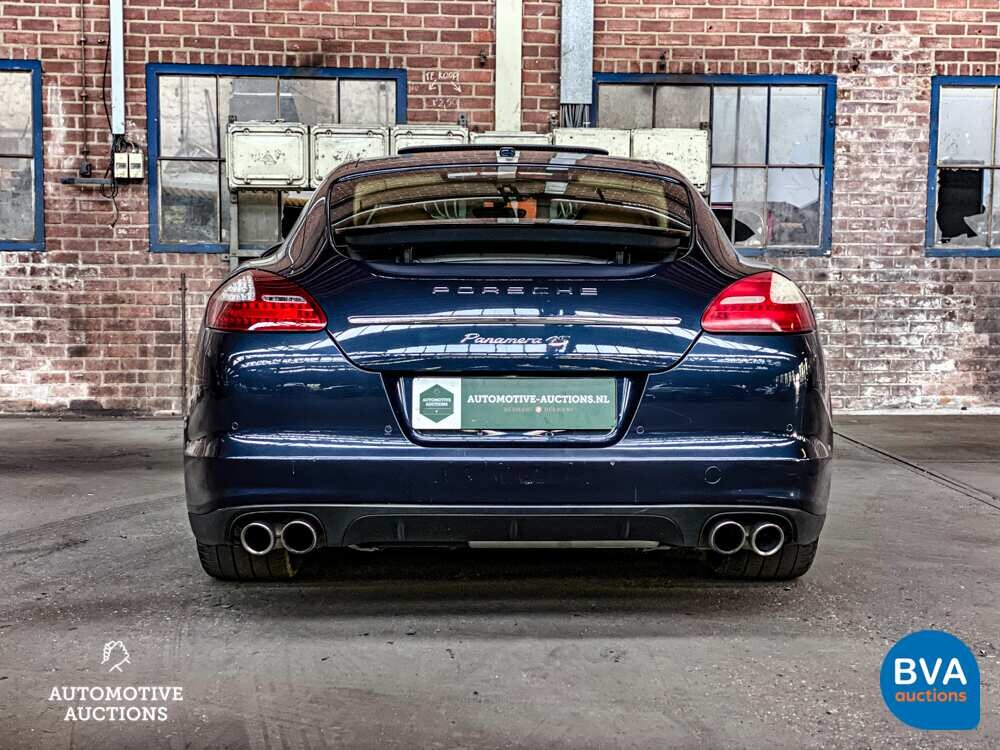 Porsche Panamera 4s 4.8 V8 SportChrono 400 PS 2010.