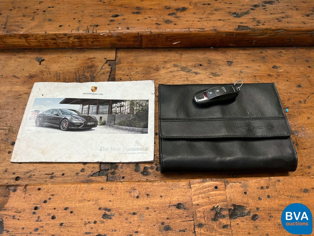 Porsche Panamera 4s 4.8 V8 SportChrono 400 PS 2010.