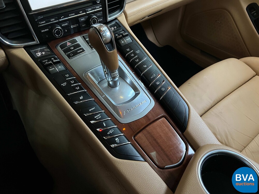 Porsche Panamera 4s 4.8 V8 SportChrono 400 PS 2010.
