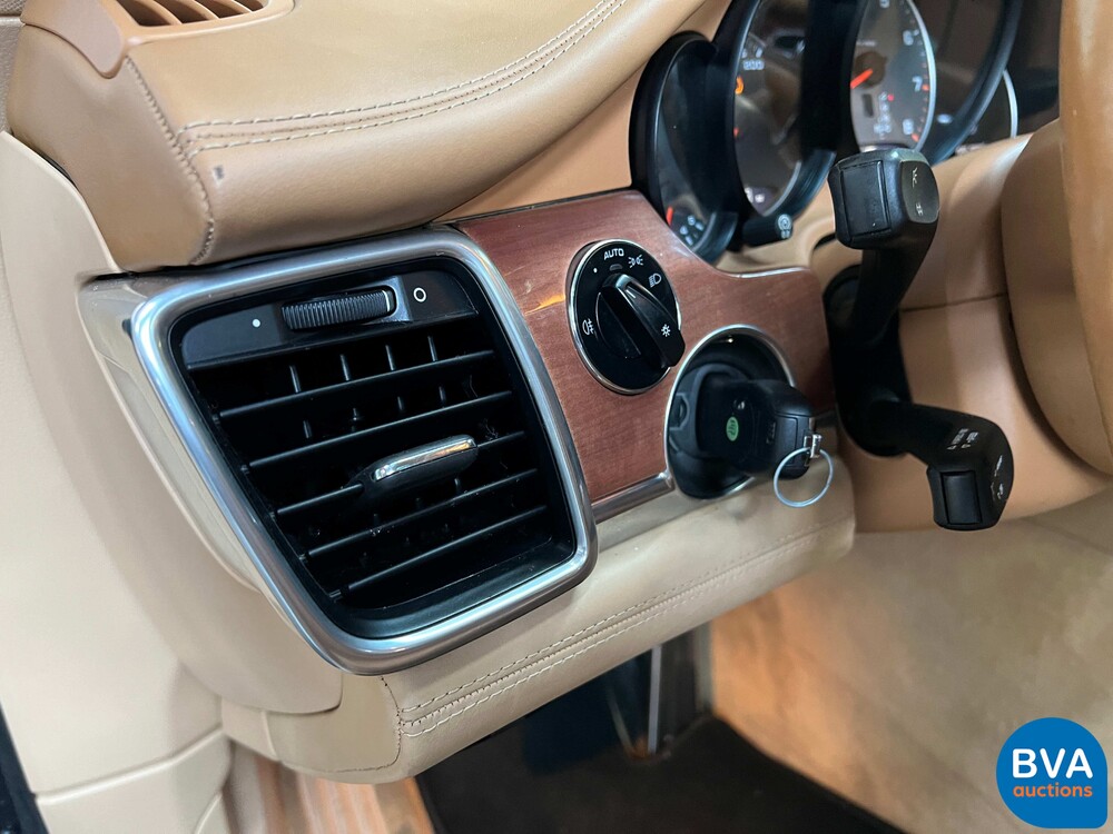 Porsche Panamera 4s 4.8 V8 SportChrono 400 PS 2010.