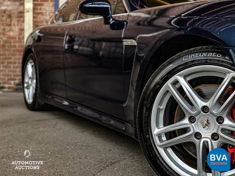 Porsche Panamera 4s 4.8 V8 SportChrono 400 PS 2010.