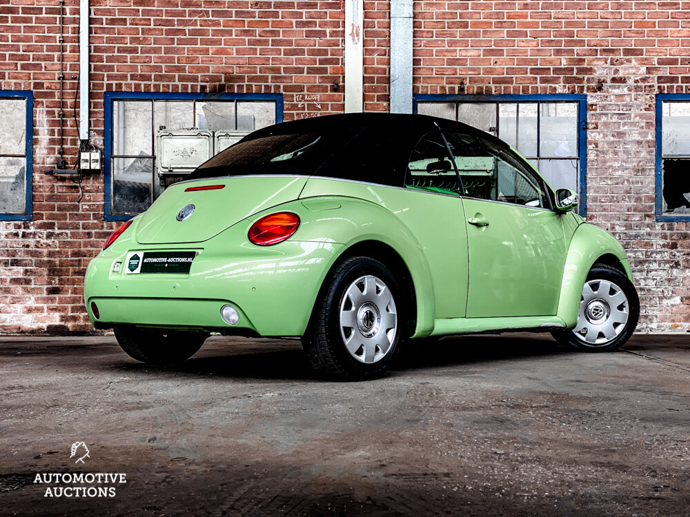 Volkswagen New Beetle Cabrio 2.0 Turin Comfort 116pk 2005 -Org. NL-, 04-RH-NG.