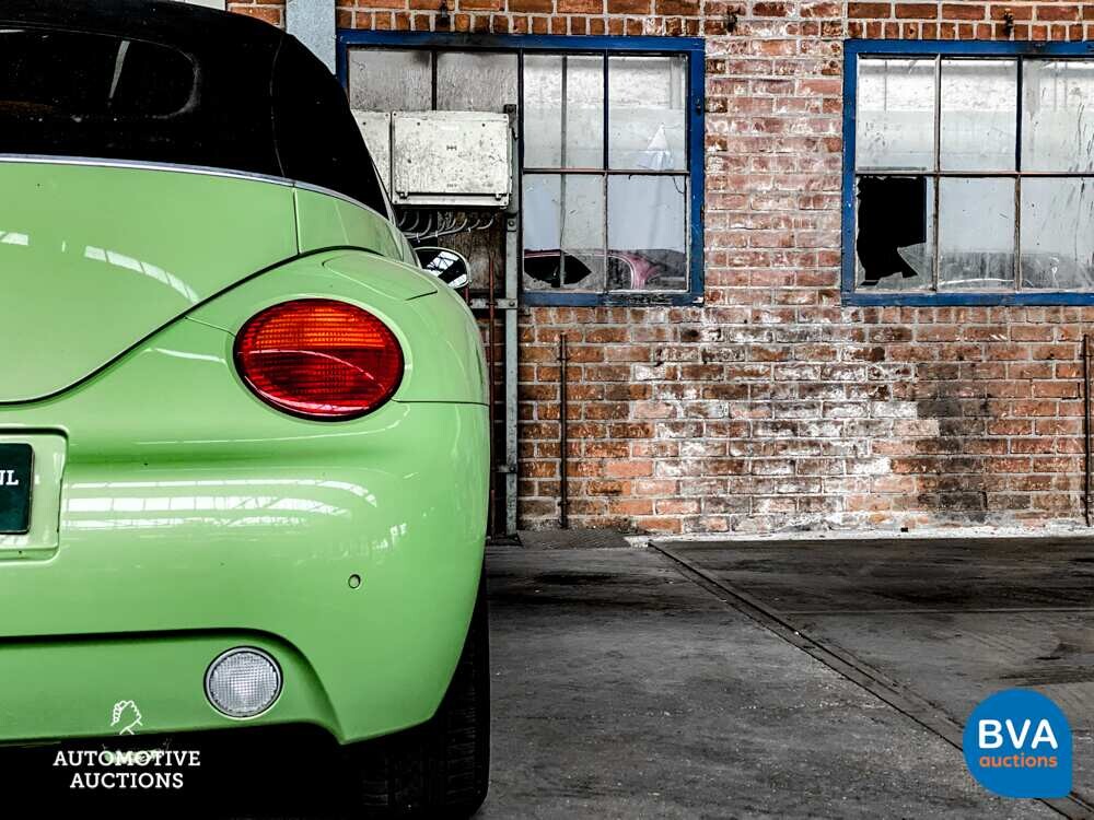 Volkswagen New Beetle Cabrio 2.0 Turin Comfort 116pk 2005 -Org. NL-, 04-RH-NG.