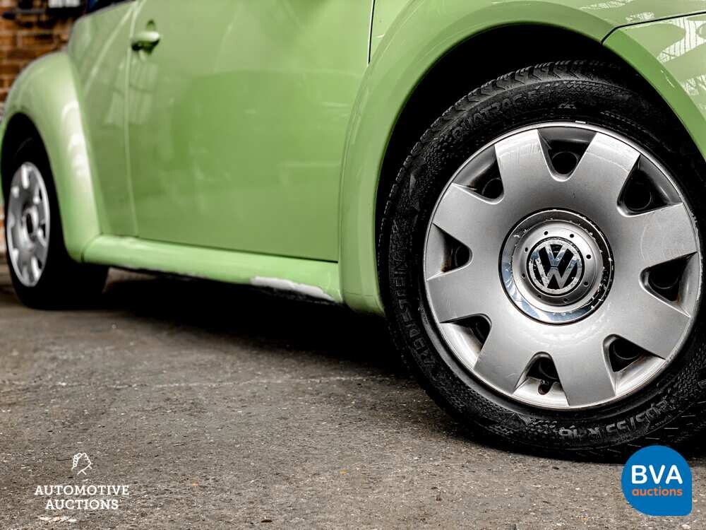 Volkswagen New Beetle Cabrio 2.0 Turin Comfort 116pk 2005 -Org. NL-, 04-RH-NG.