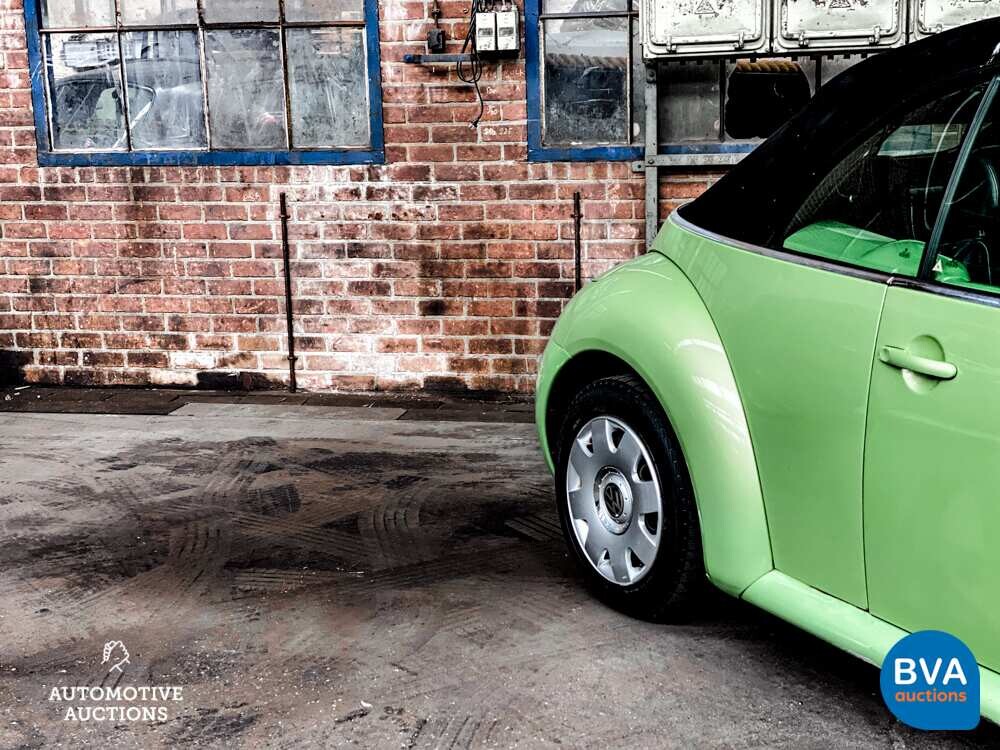 Volkswagen New Beetle Cabrio 2.0 Turin Comfort 116pk 2005 -Org. NL-, 04-RH-NG.