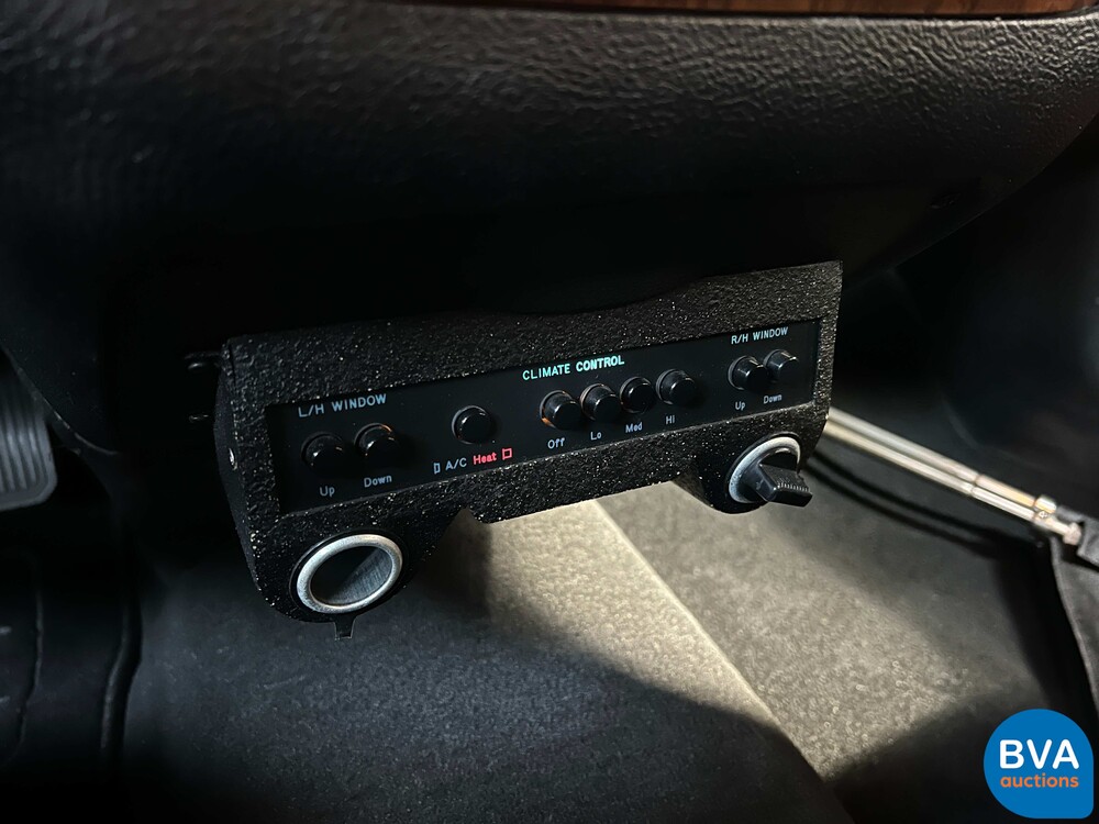 Cadillac DTS4.6 Limousinen-Begleitwagen 279 PS 2007, 98-XZN-7.