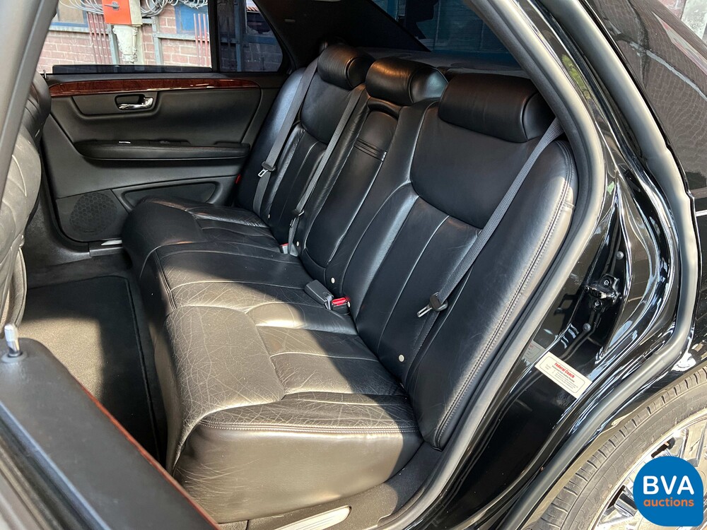 Cadillac DTS4.6 Limousinen-Begleitwagen 279 PS 2007, 98-XZN-7.