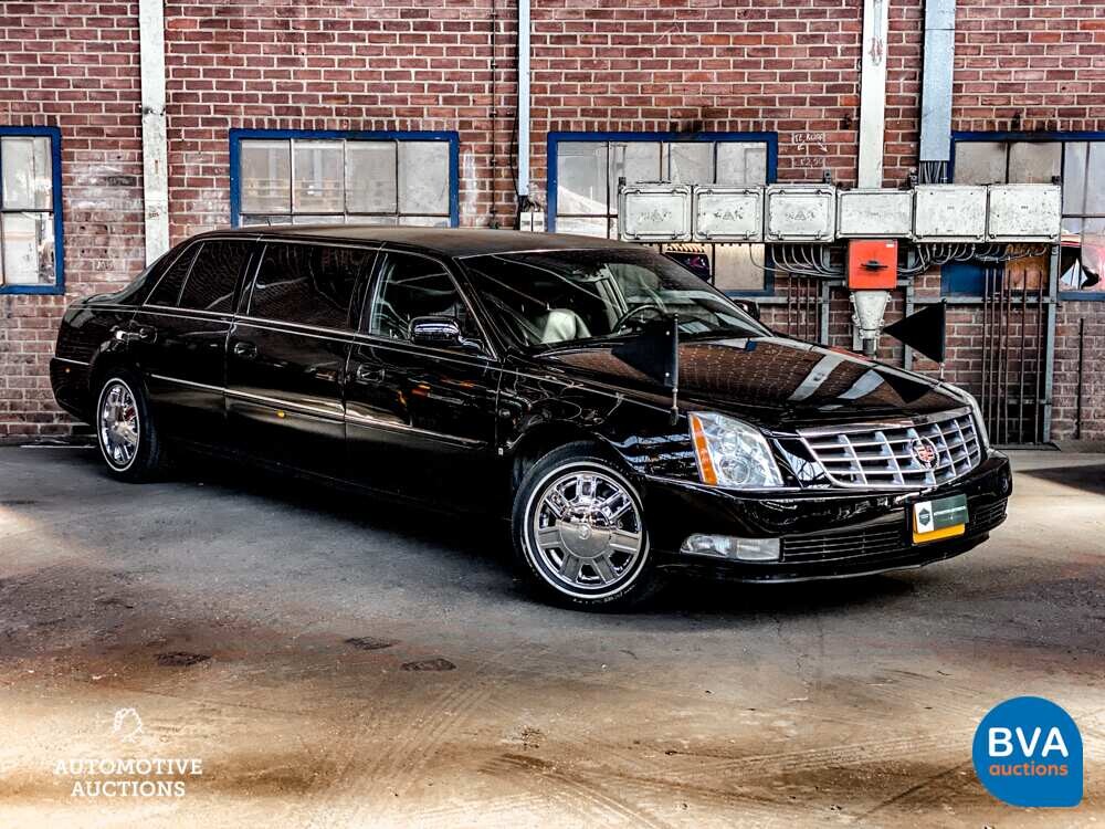 Cadillac DTS4.6 Limousinen-Begleitwagen 279 PS 2007, 98-XZN-7.