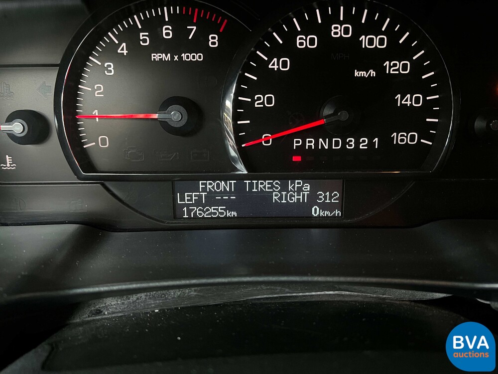 Cadillac DTS4.6 Limousinen-Begleitwagen 279 PS 2007, 98-XZN-7.