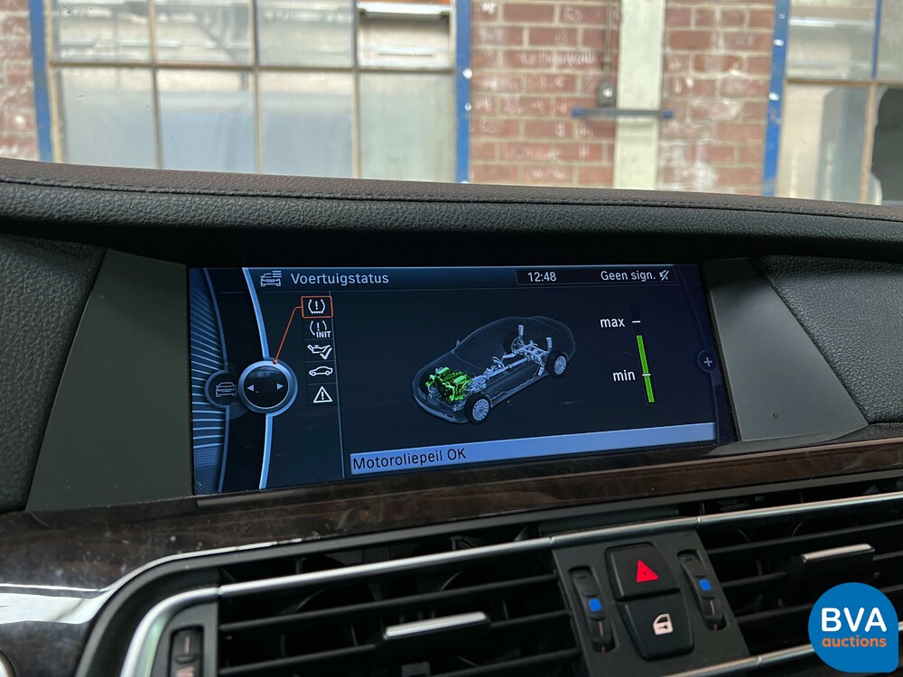 BMW 750i xDrive High Executive 7er Serie 408 PS 2010, 99-RHH-8.