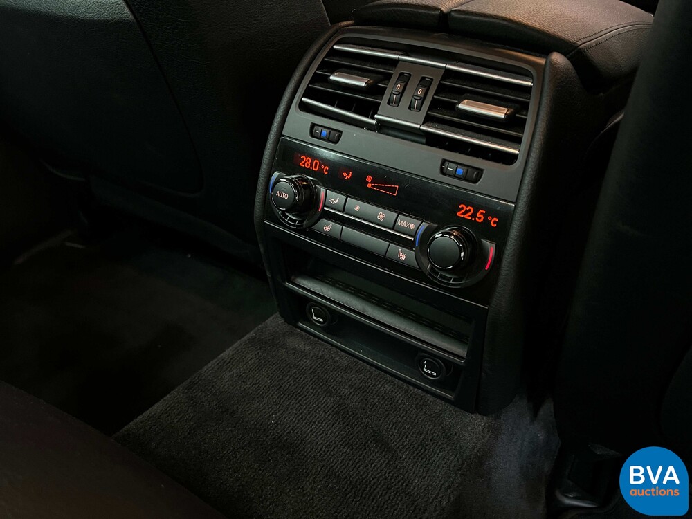 BMW 750i xDrive High Executive 7er Serie 408 PS 2010, 99-RHH-8.