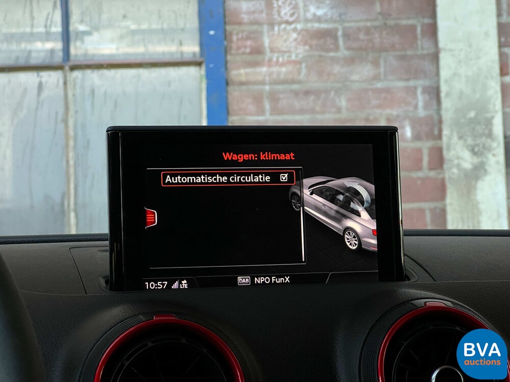 Audi RS3 2.5 TFSI quattro Limousine 400 PS 2017, L-215-KX.