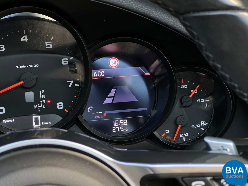 Porsche 911 Carrera 4 3.0 Cabriolet 991.2 SportChrono 370pk 2017, XF-457-L