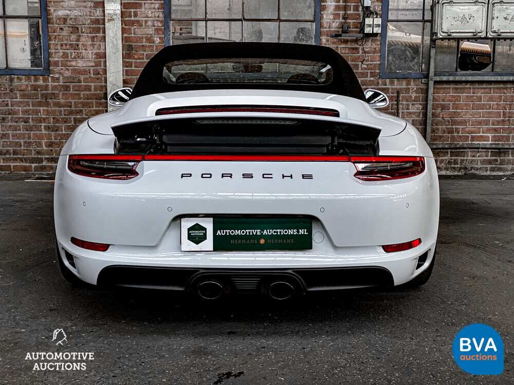 Porsche 911 Carrera 4 3.0 Cabriolet 991.2 SportChrono 370pk 2017, XF-457-L