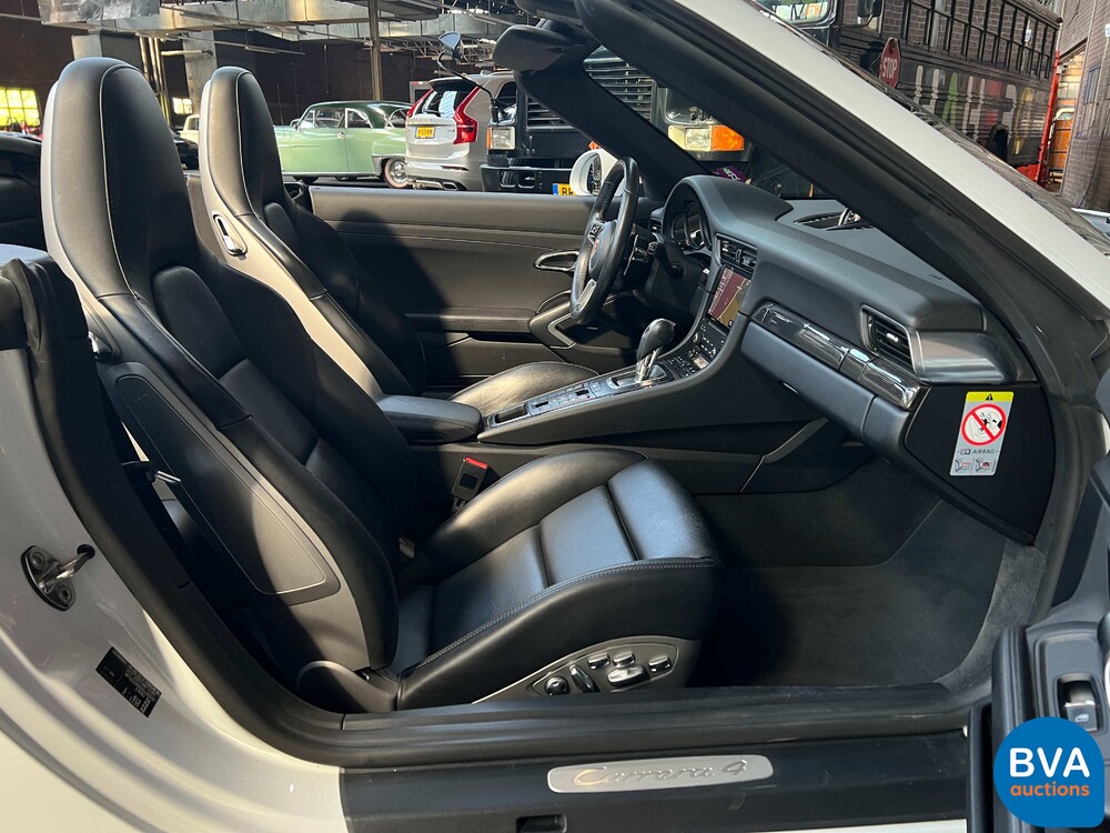 Porsche 911 Carrera 4 3.0 Cabriolet 991.2 SportChrono 370pk 2017, XF-457-L