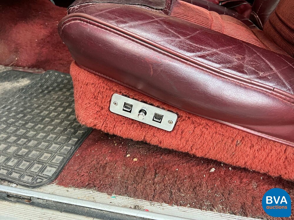 JeepWagoneer 5.9 V8 Limited Wagon 200 PS 1966, DR-61-67.