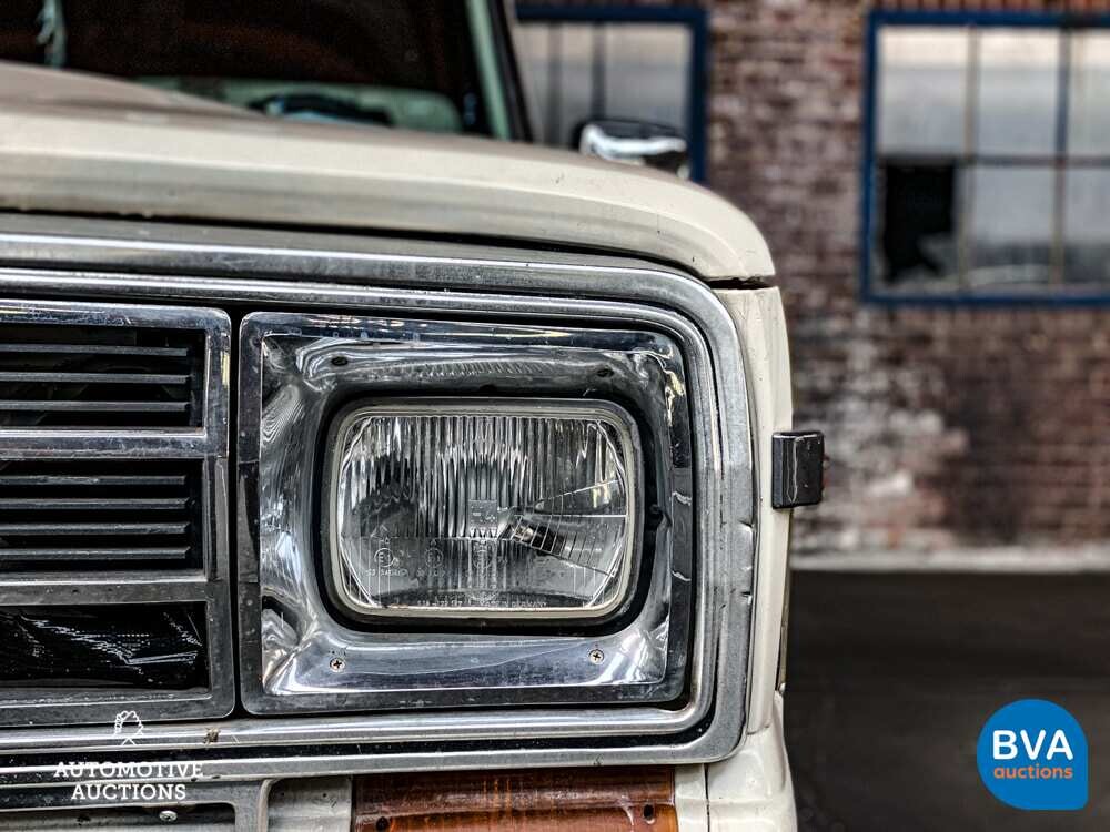 JeepWagoneer 5.9 V8 Limited Wagon 200 PS 1966, DR-61-67.