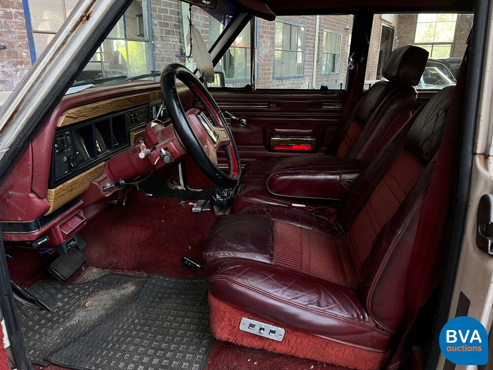 JeepWagoneer 5.9 V8 Limited Wagon 200 PS 1966, DR-61-67.