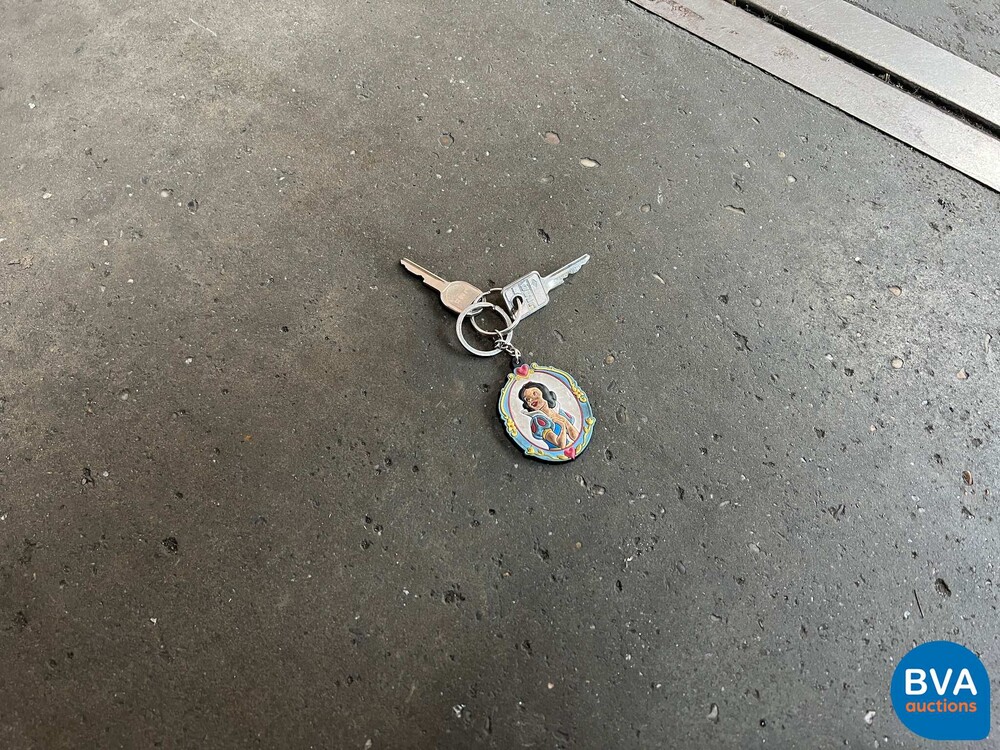 JeepWagoneer 5.9 V8 Limited Wagon 200 PS 1966, DR-61-67.